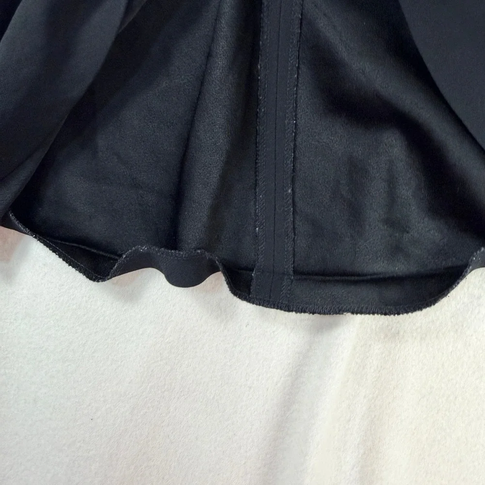 Wilfred Aritzia Black A-Line Mini Skirt Size 6‎ Side Pockets Japanese Fabric